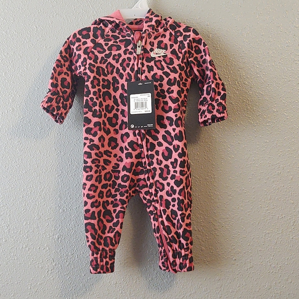 Baby girls leopard NIKE coveralls 3M